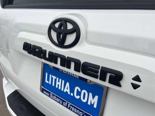 2024 Toyota 4Runner SR5