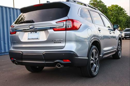 Ice Silver Metallic 2026 Subaru Ascent Touring 7-Passenger