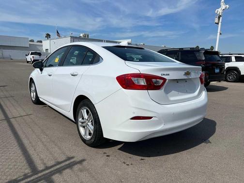 2016 Chevrolet Cruze LT Auto