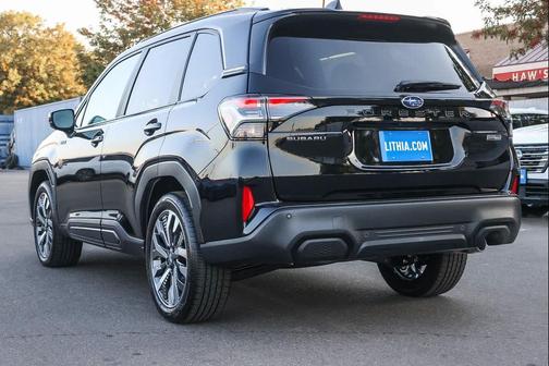 Crystal Black Silica 2026 Subaru Forester Hybrid Touring