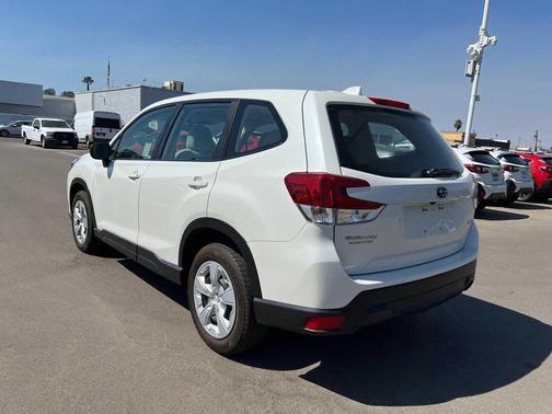 2022 Subaru Forester Base