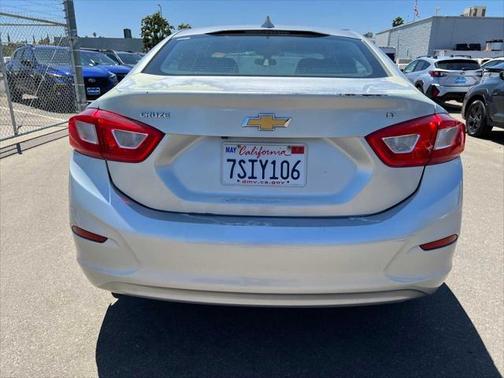 2016 Chevrolet Cruze LT Auto