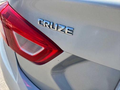 2016 Chevrolet Cruze LT Auto