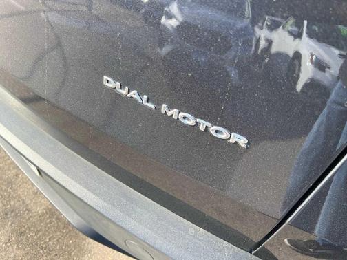 2026 Tesla Model Y Premium All-Wheel Drive