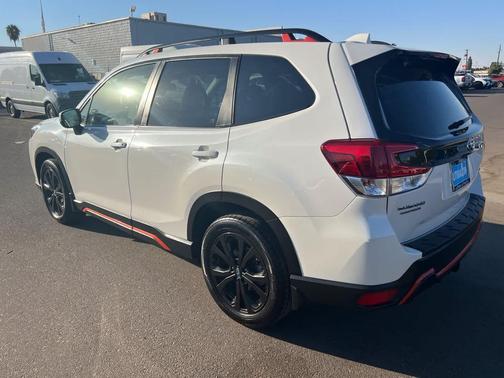 Crystal White Pearl 2023 Subaru Forester Sport