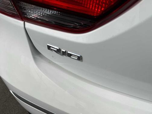 2021 Kia Rio LX