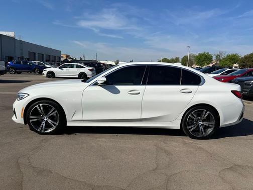 Alpine White 2020 BMW 330 330i