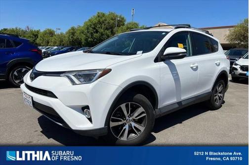 2017 Toyota RAV4 XLE