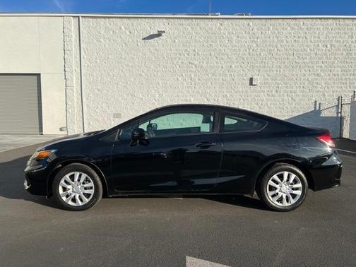 Photo 2 of 45 of 2014 Honda Civic LX
