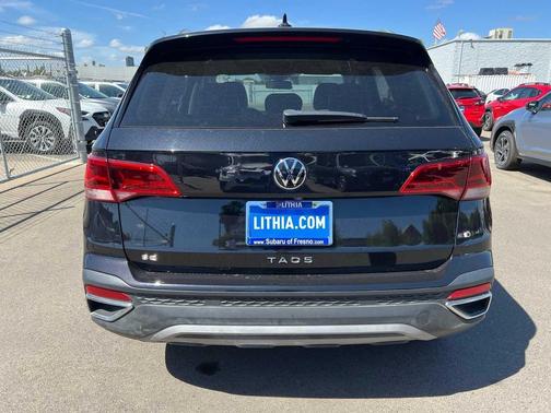 2022 Volkswagen Taos 1.5T SE