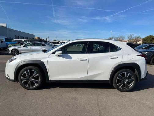 2023 Lexus UX 250h Base