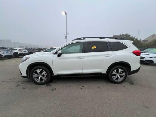 2022 Subaru Ascent Premium 8-Passenger