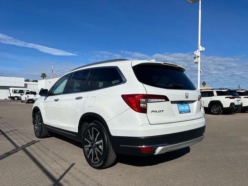 2021 Honda Pilot Touring 8-Passenger