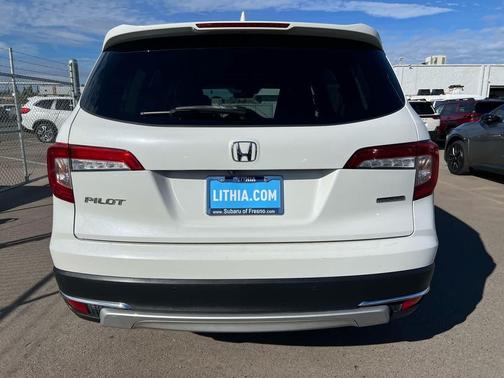 2021 Honda Pilot Touring 8-Passenger