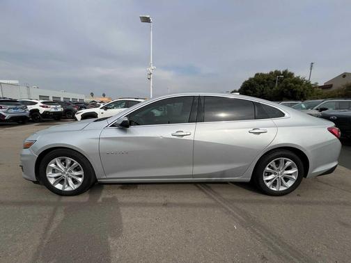 2021 Chevrolet Malibu FWD LT