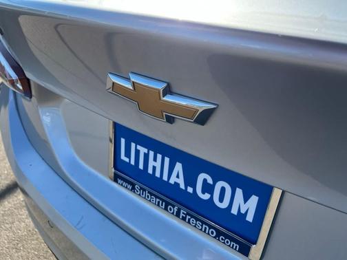 2021 Chevrolet Malibu FWD LT