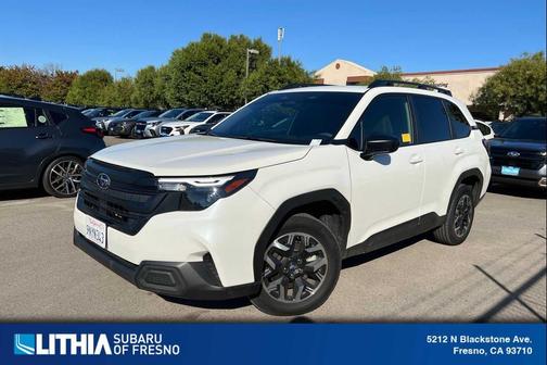 2025 Subaru Forester Base