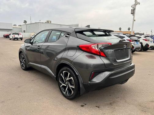 2018 Toyota C-HR XLE