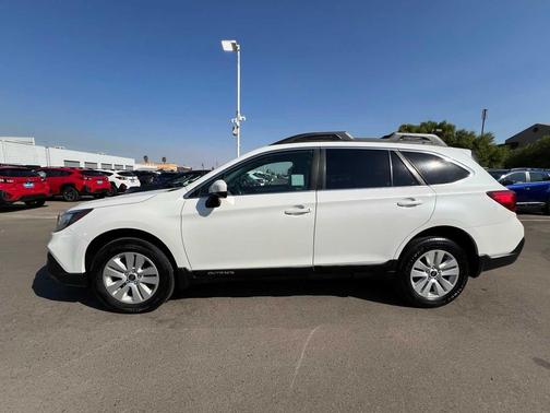 2018 Subaru Outback 2.5i Premium
