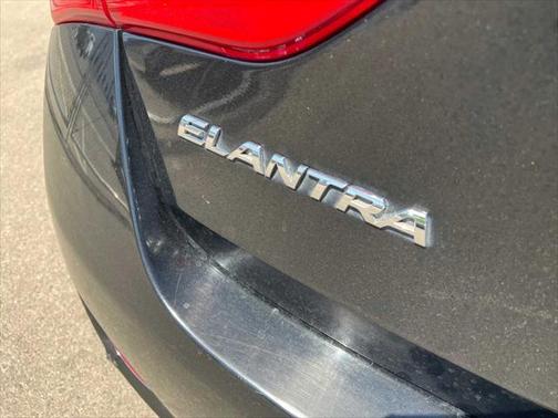 2016 Hyundai Elantra GT Base