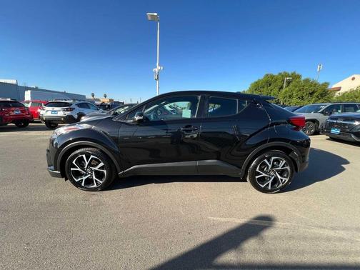 2018 Toyota C-HR XLE Premium