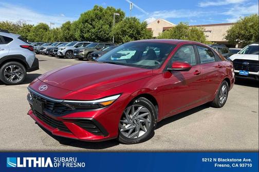 2024 Hyundai ELANTRA SEL