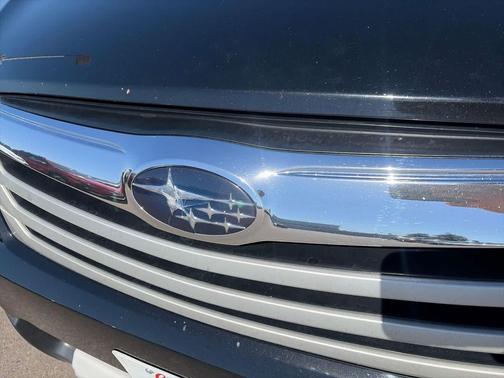 Crystal Black Silica 2012 Subaru Outback 3.6R Limited