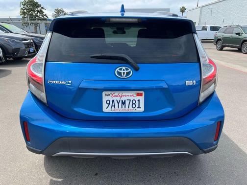 2018 Toyota Prius c One