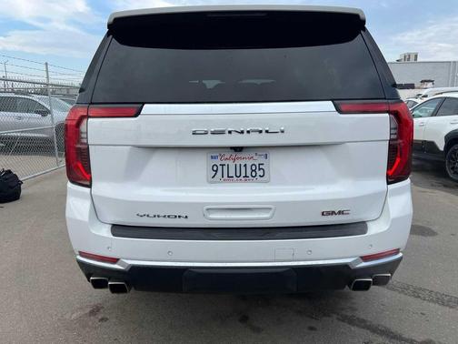 2025 GMC Yukon XL Denali