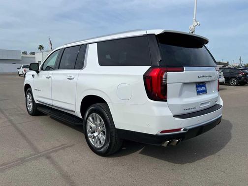 2025 GMC Yukon XL Denali