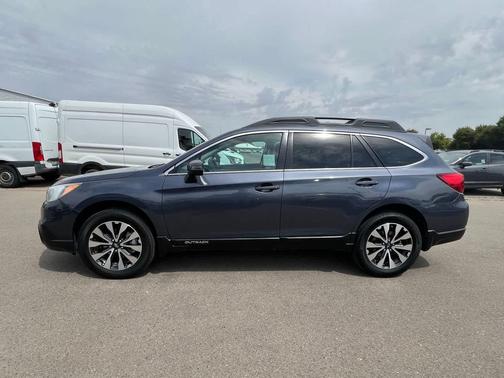 Carbide Gray Metallic 2017 Subaru Outback 2.5i Limited