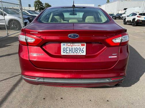 2015 Ford Fusion SE