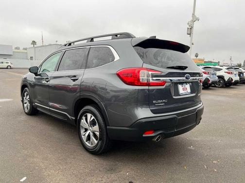 2024 Subaru Ascent Premium 7-Passenger