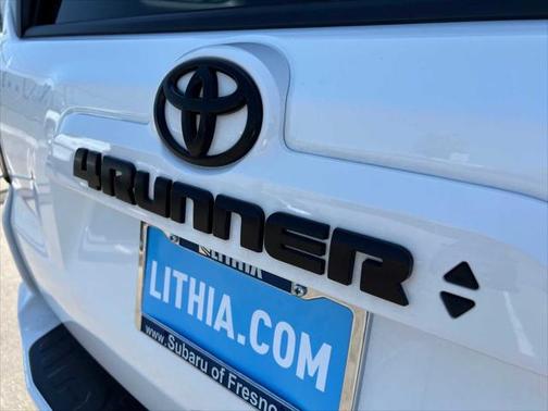 2022 Toyota 4Runner SR5
