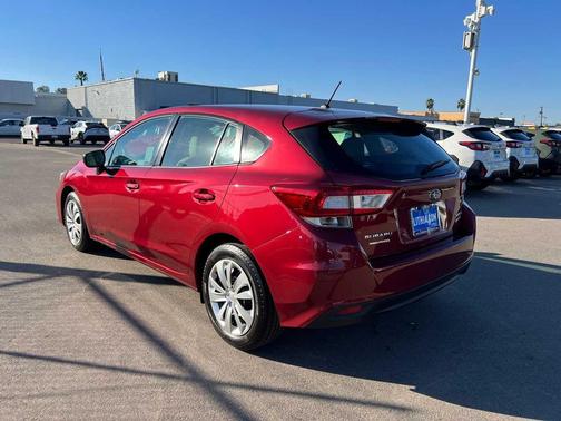 2017 Subaru Impreza 2.0i