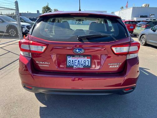 2017 Subaru Impreza 2.0i