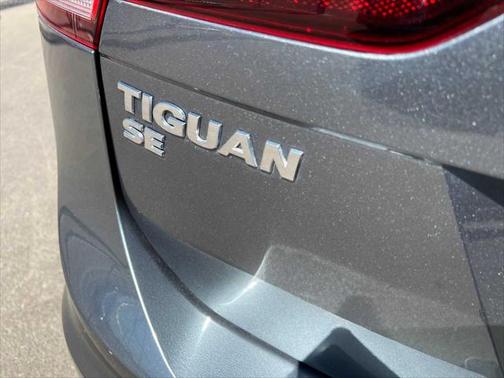 2018 Volkswagen Tiguan 2.0T SE