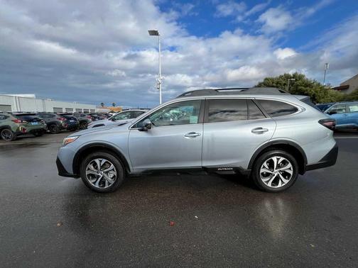 2020 Subaru Outback Limited