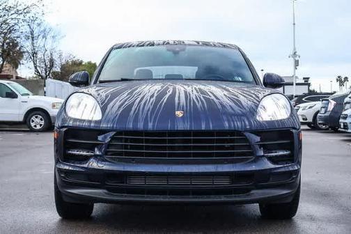 2020 Porsche Macan Base