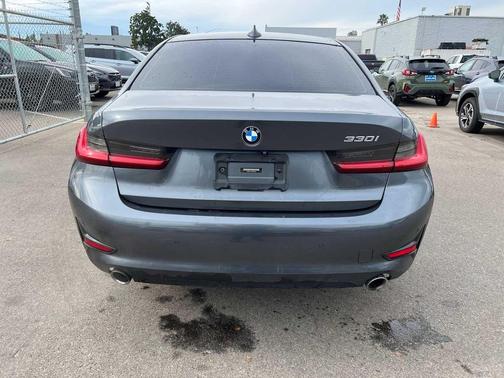 2020 BMW 330 330i