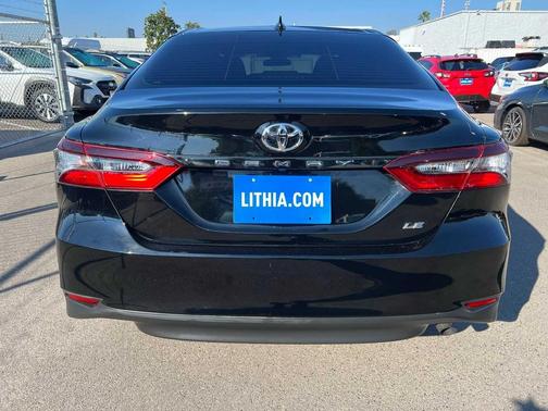 2022 Toyota Camry LE