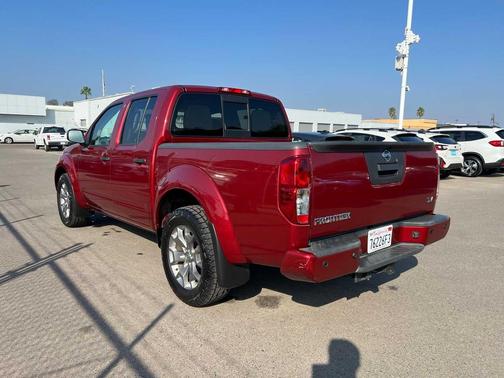 2021 Nissan Frontier SV