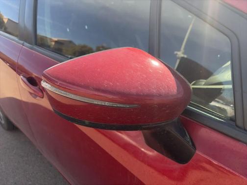 2020 Nissan Versa 1.6 SV