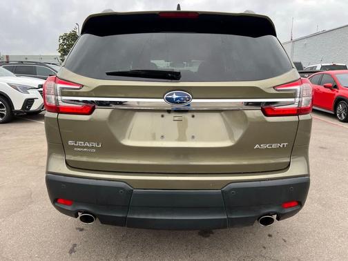 2025 Subaru Ascent Premium 8-Passenger