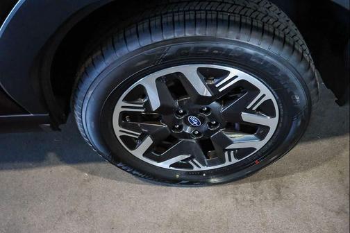 Dark Mahogany Pearl 2026 Subaru Forester Premium