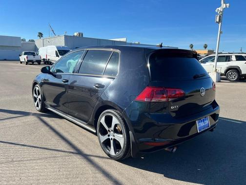 2016 Volkswagen Golf GTI 2.0T S 4-Door