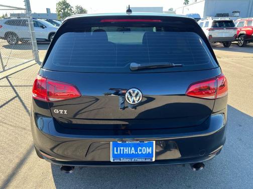 2016 Volkswagen Golf GTI 2.0T S 4-Door