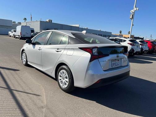 2020 Toyota Prius XLE