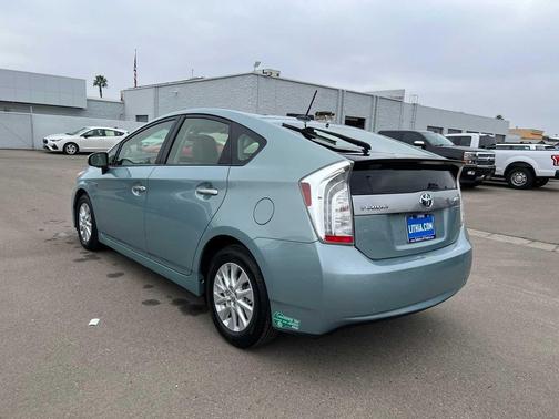 2012 Toyota Prius Plug-in Advanced