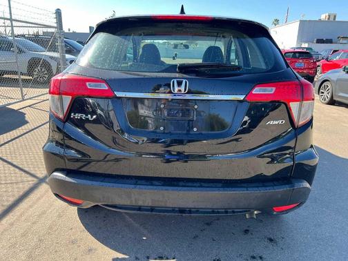 2021 Honda HR-V LX